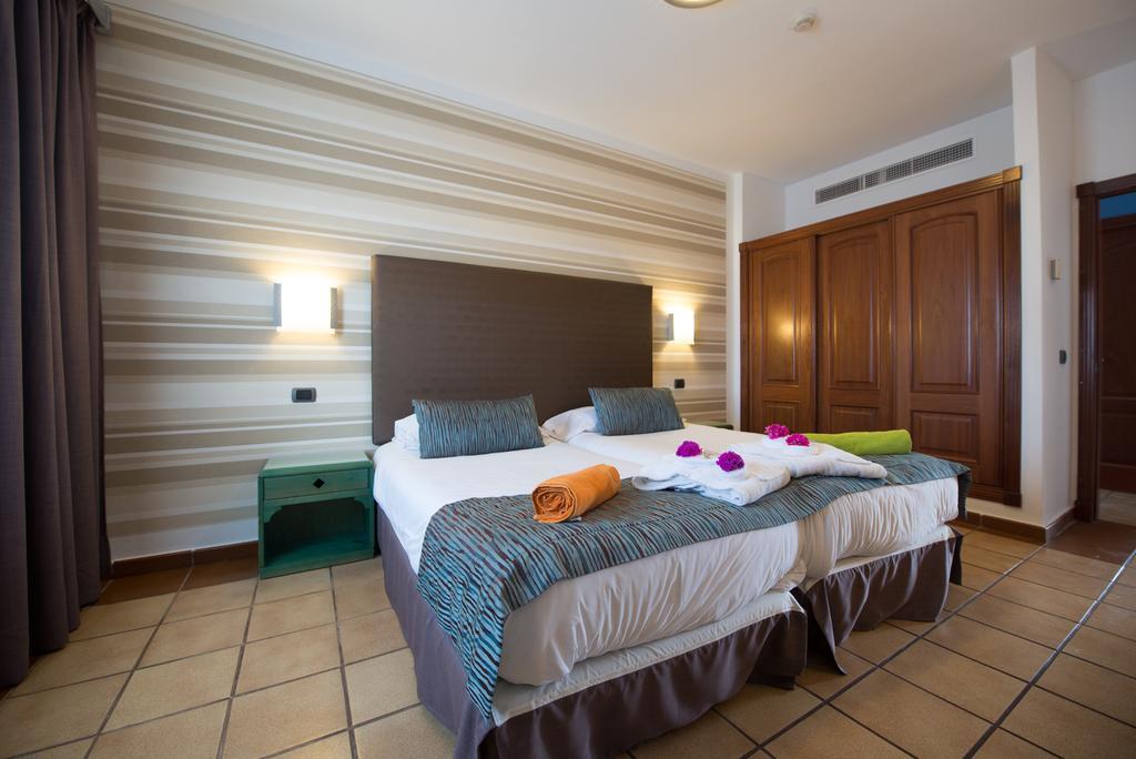 Apartamento Hd Pueblo Marinero - Adults Only Playa Blanca  Exterior foto